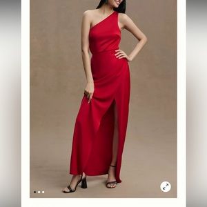 NWT BHLDN Dylan One shoulder satin side slit gown SIZE 2 color red